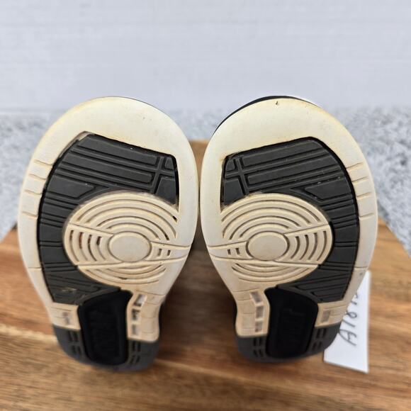 Jordan 2 Retro BT Wing It White Black Casual Daily Sneakers Kids 10c 820222-103 - Picture 9 of 12